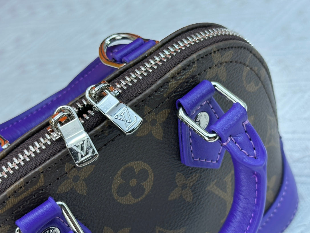 155XE19B Popular leather bag