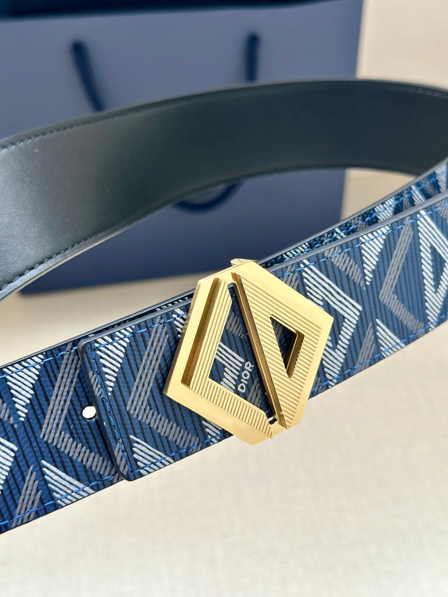 P1Q115D52 Popular High quality belt With full package