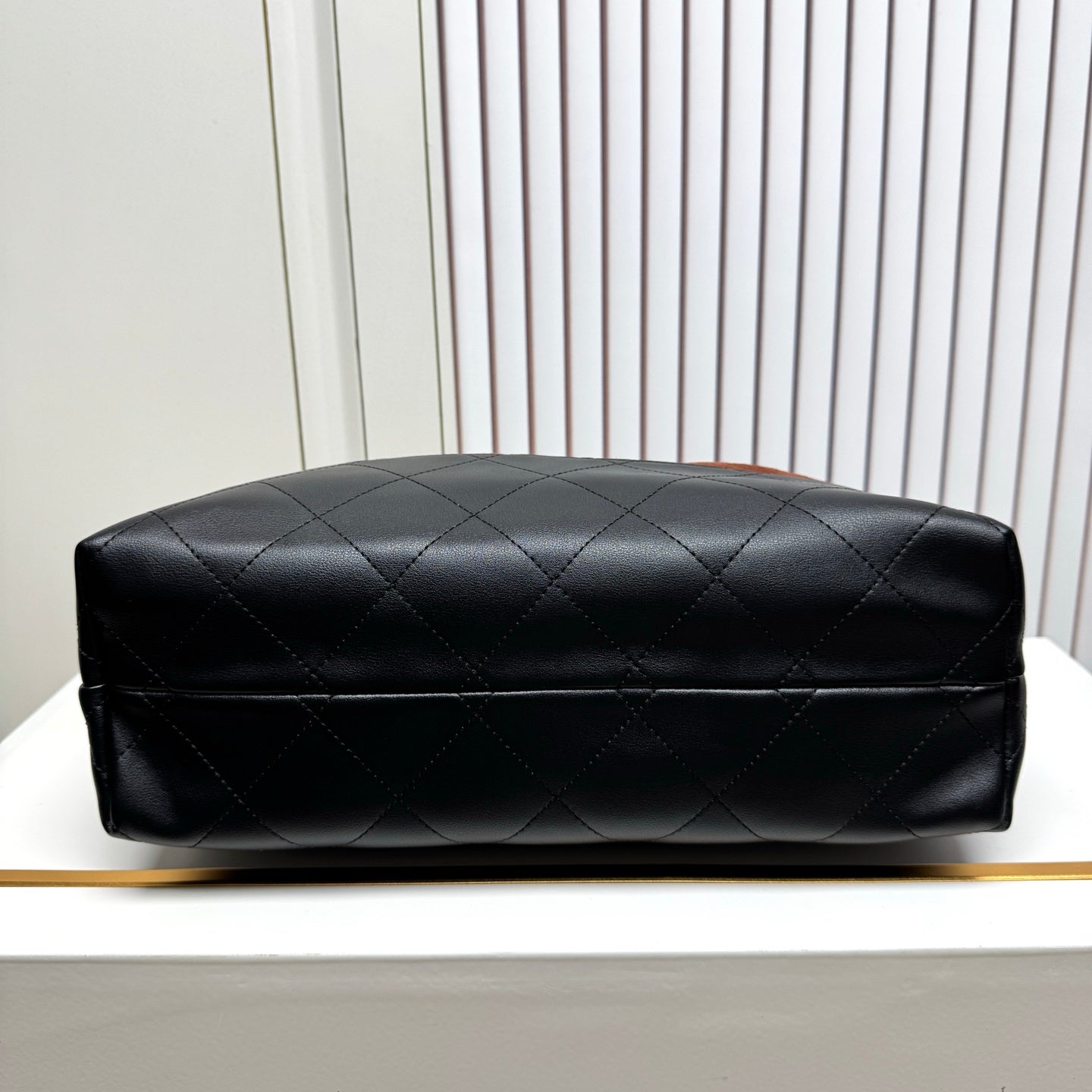 146PC17B Popular leather bag