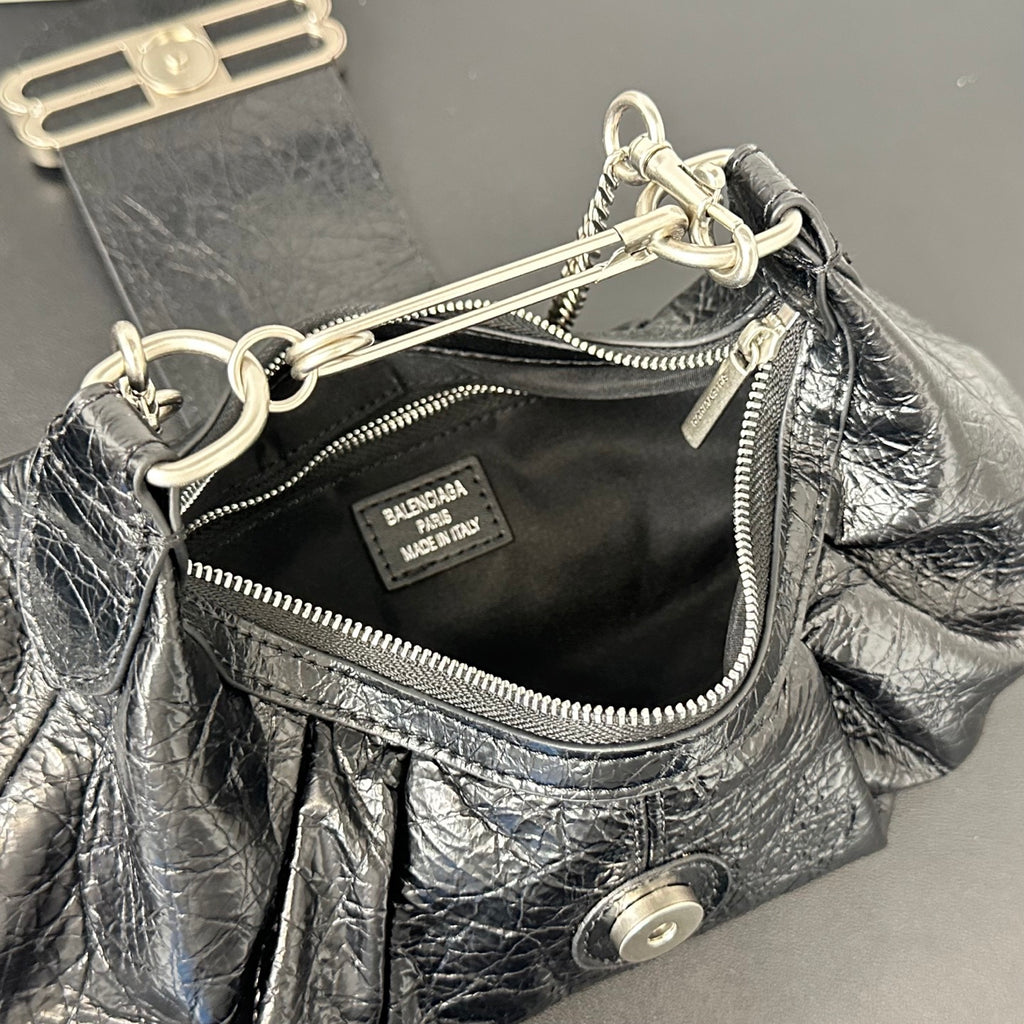 136PJ120B Popular leather bag