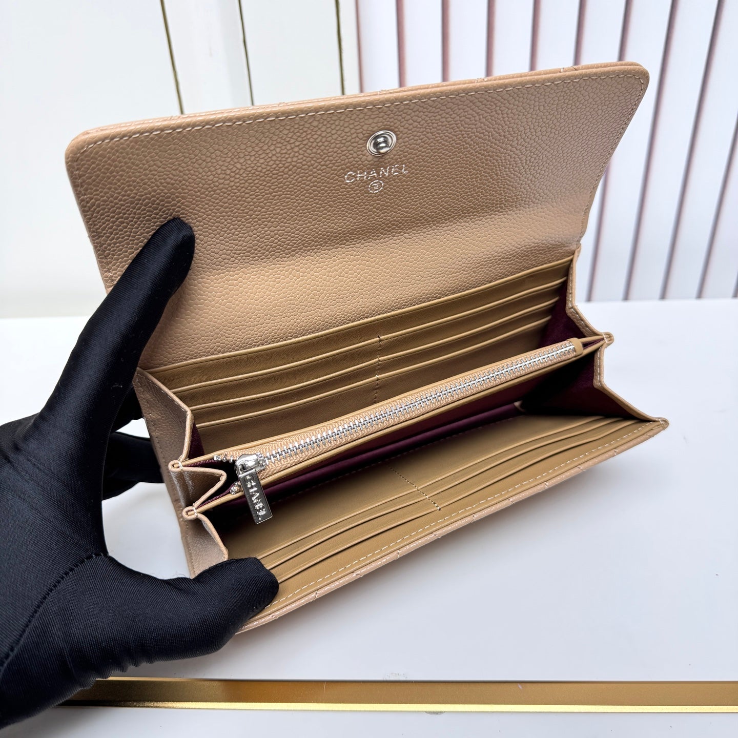 136NC21B Popular  leather  Wallets