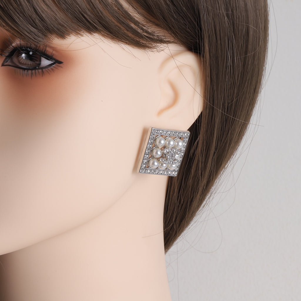14C376E Popular Earrings