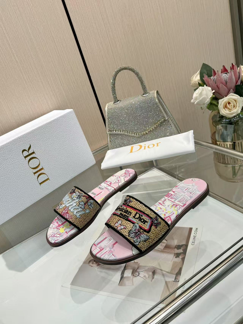 285ZD67Z  Popular Peather Slippers