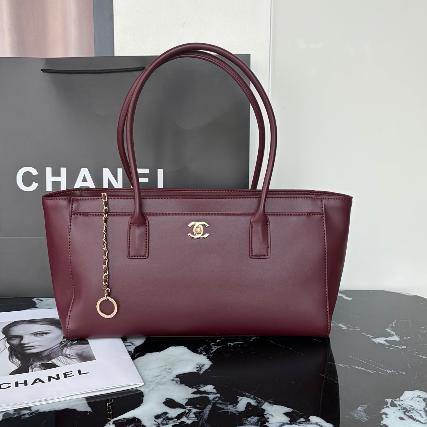 B1P46C179 Popular leather bag