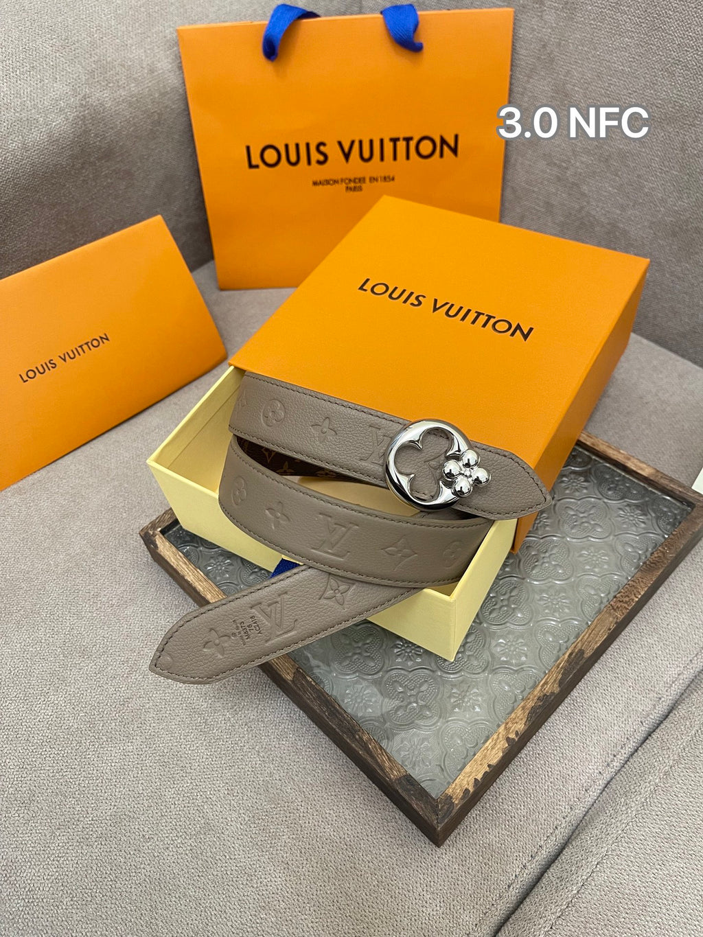 255RE10P Popular   High quality belt With full package