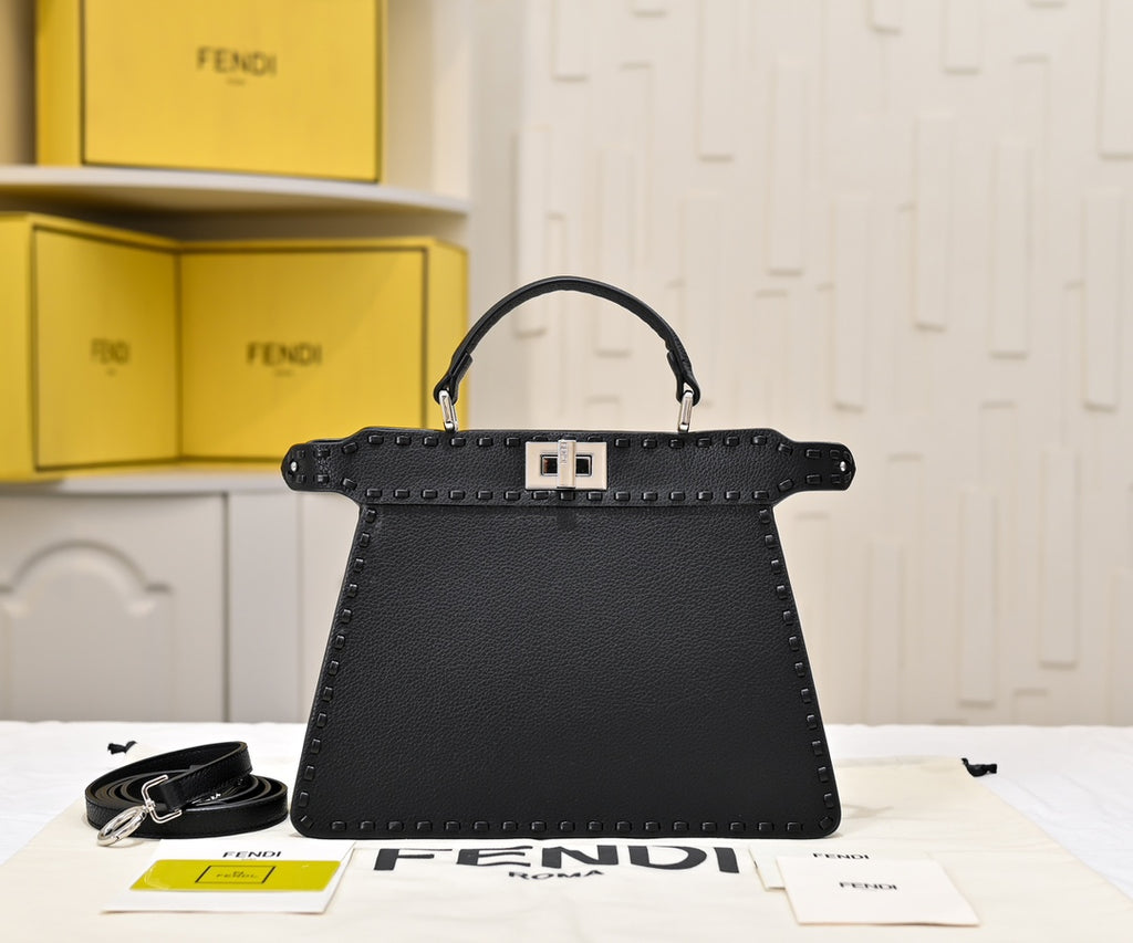 15RF136B Popular leather bag