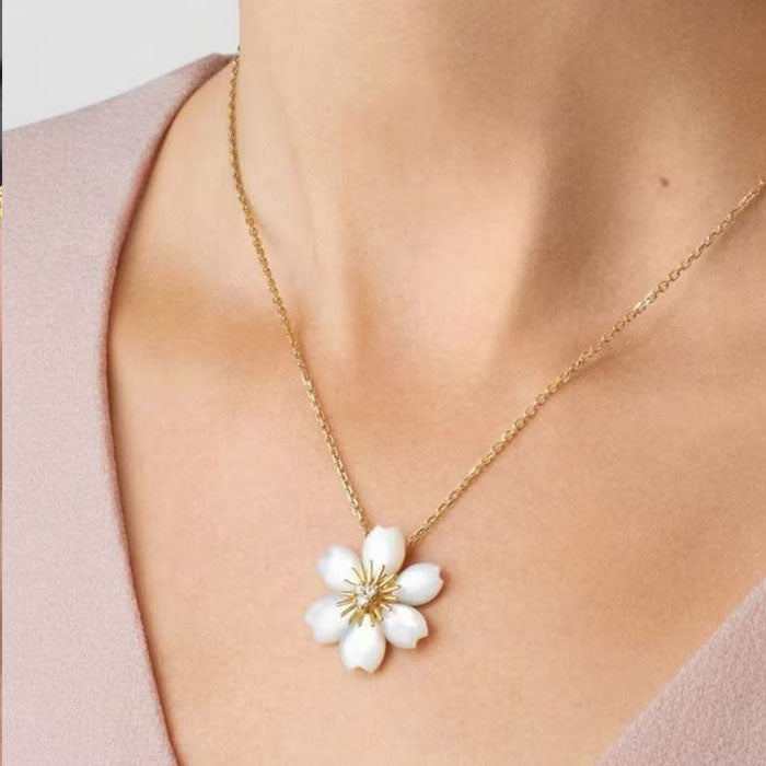 546RVA3X Popular Necklaces