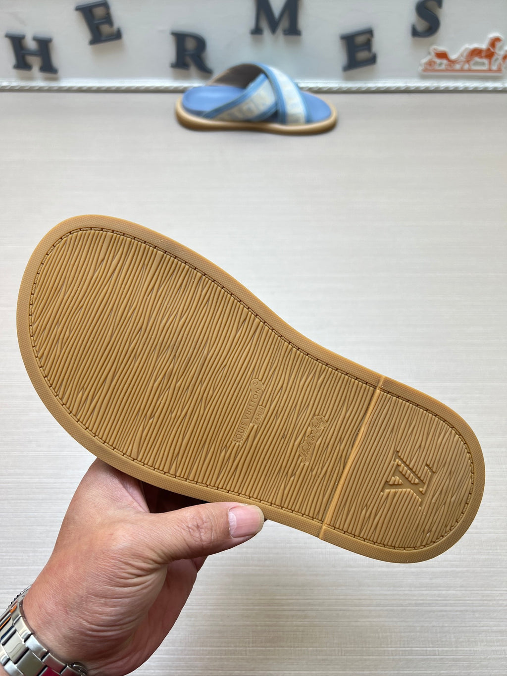 535ZE272Z Popular Slippers