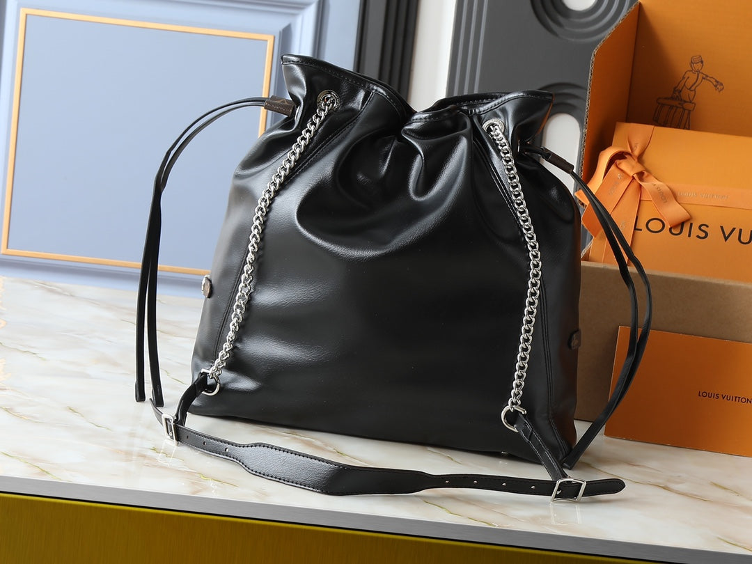 146PE16B Popular leather bag