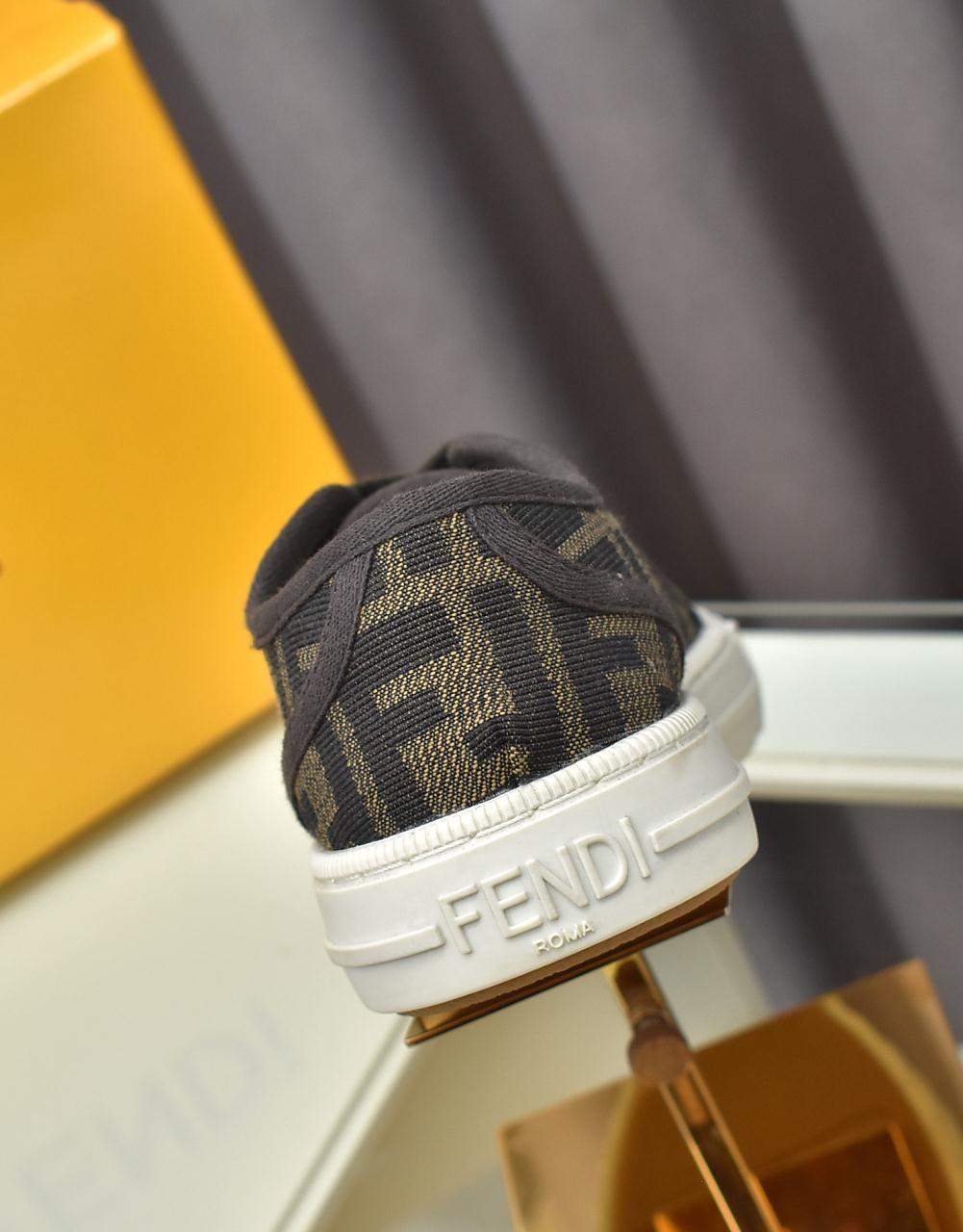 JYF2Z Popular Sneakers