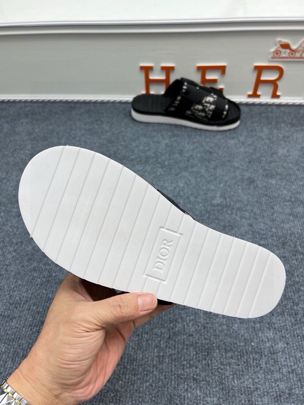 535ZD305Z Popular Slippers
