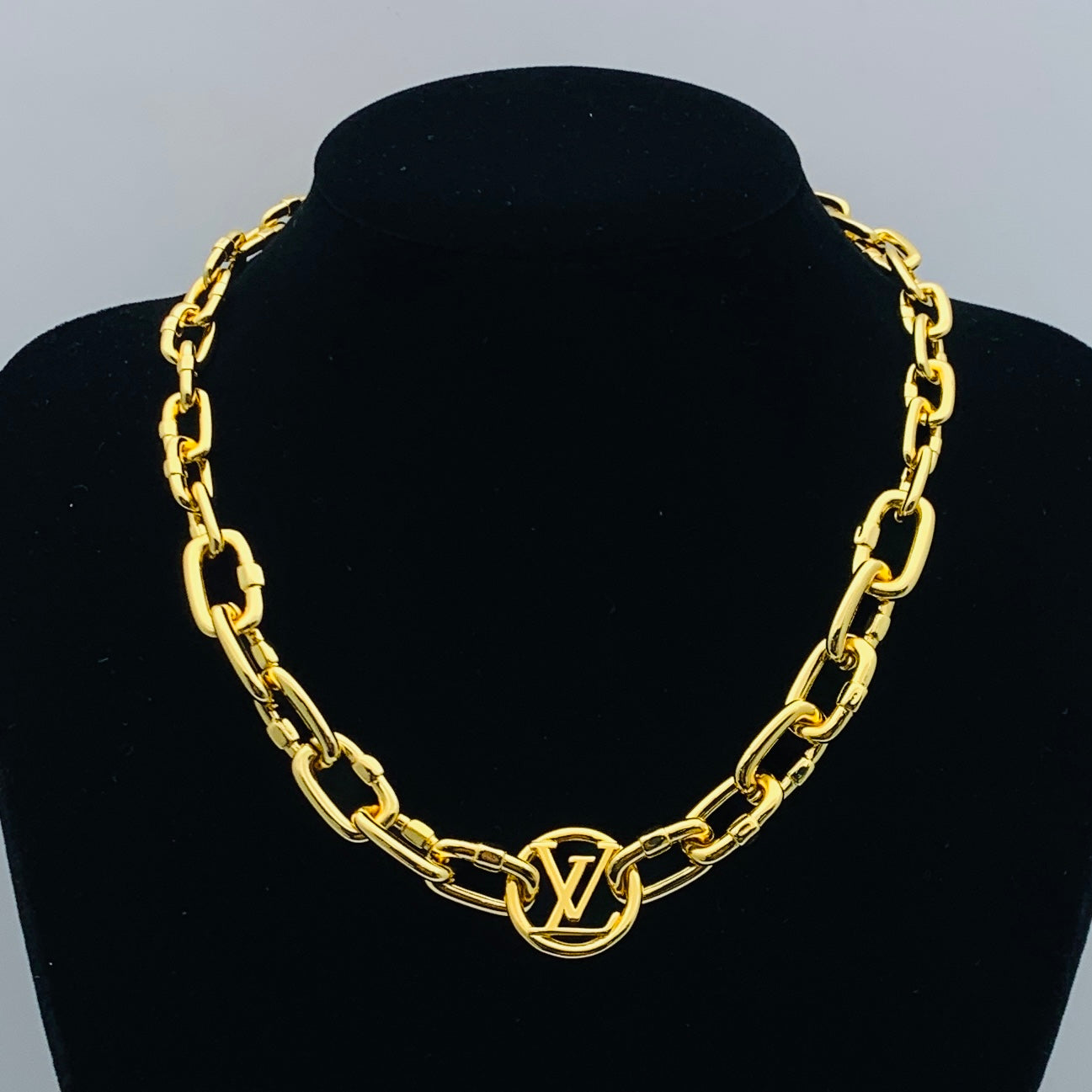 15QE28X Popular Necklace