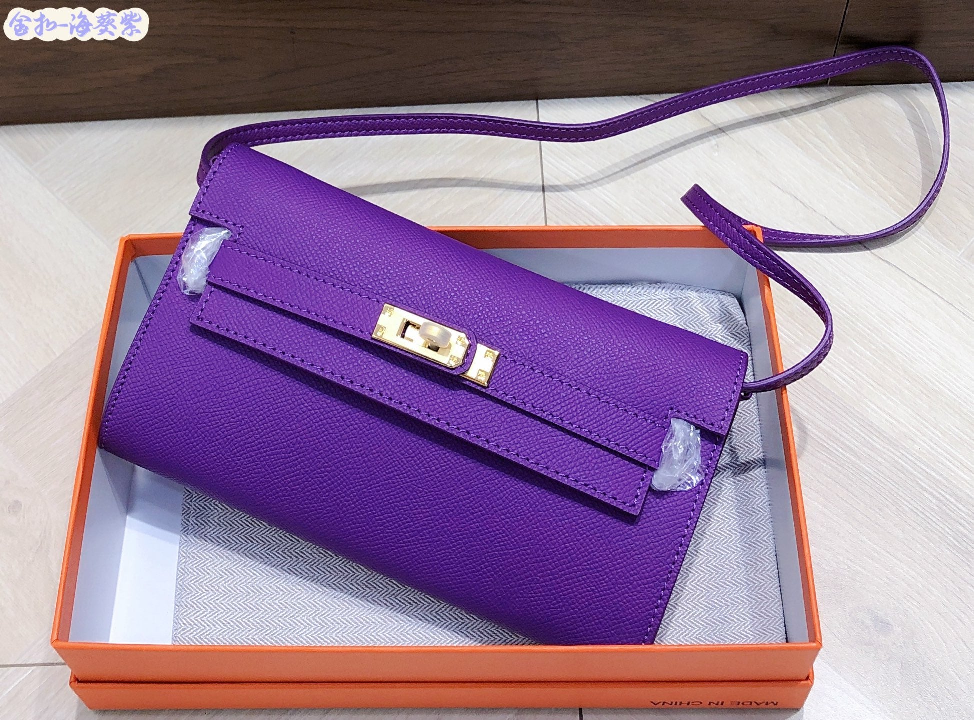 B1X66H11 Popular high-quality leather bag