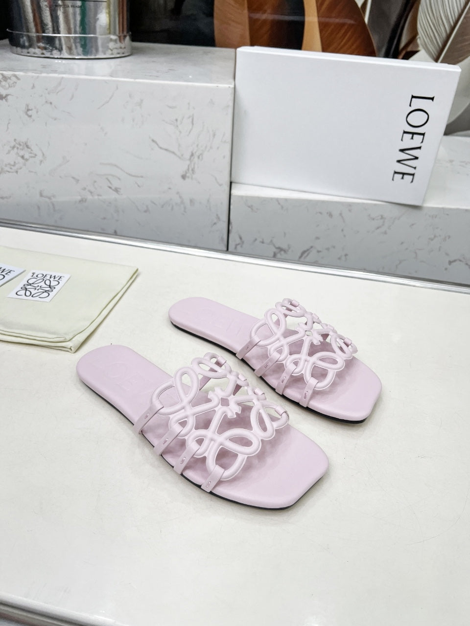 Z2X66A22 Popular high-quality leather Shoes