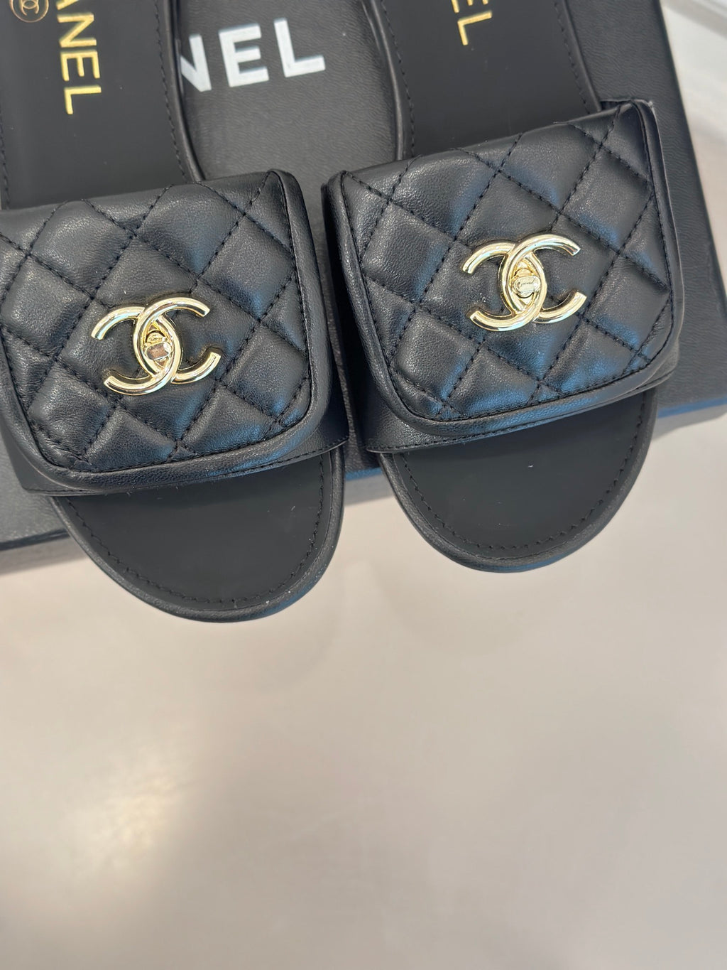 1ZC245Z Popular Slippers