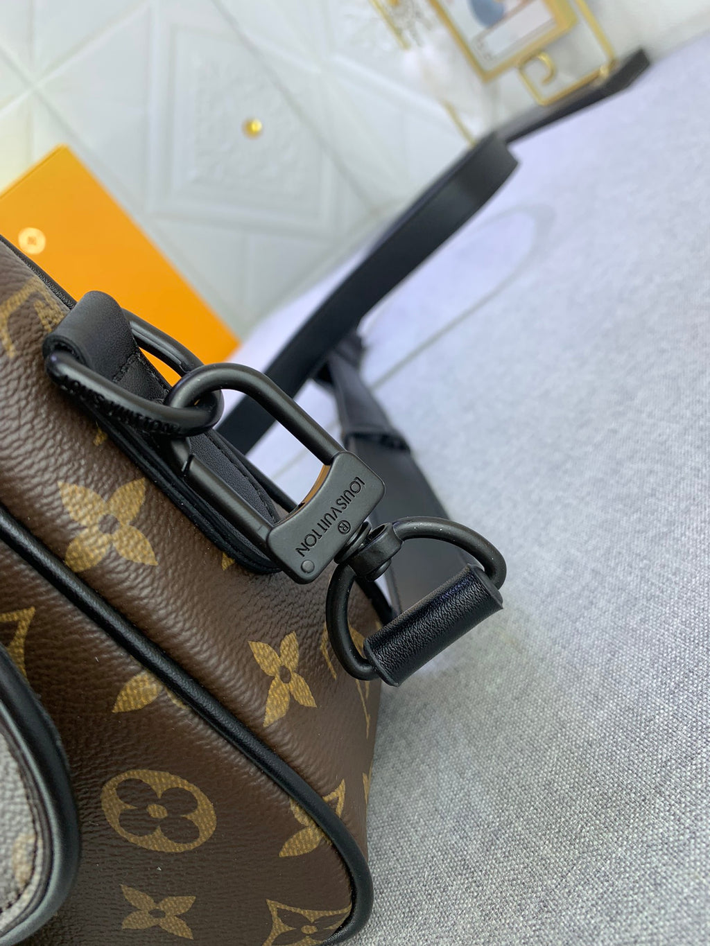 2XC475B Popular  leather bag