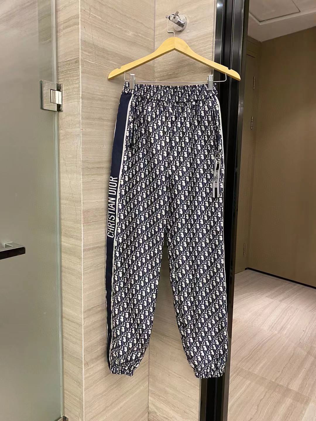 135WD16U  Popular Pants