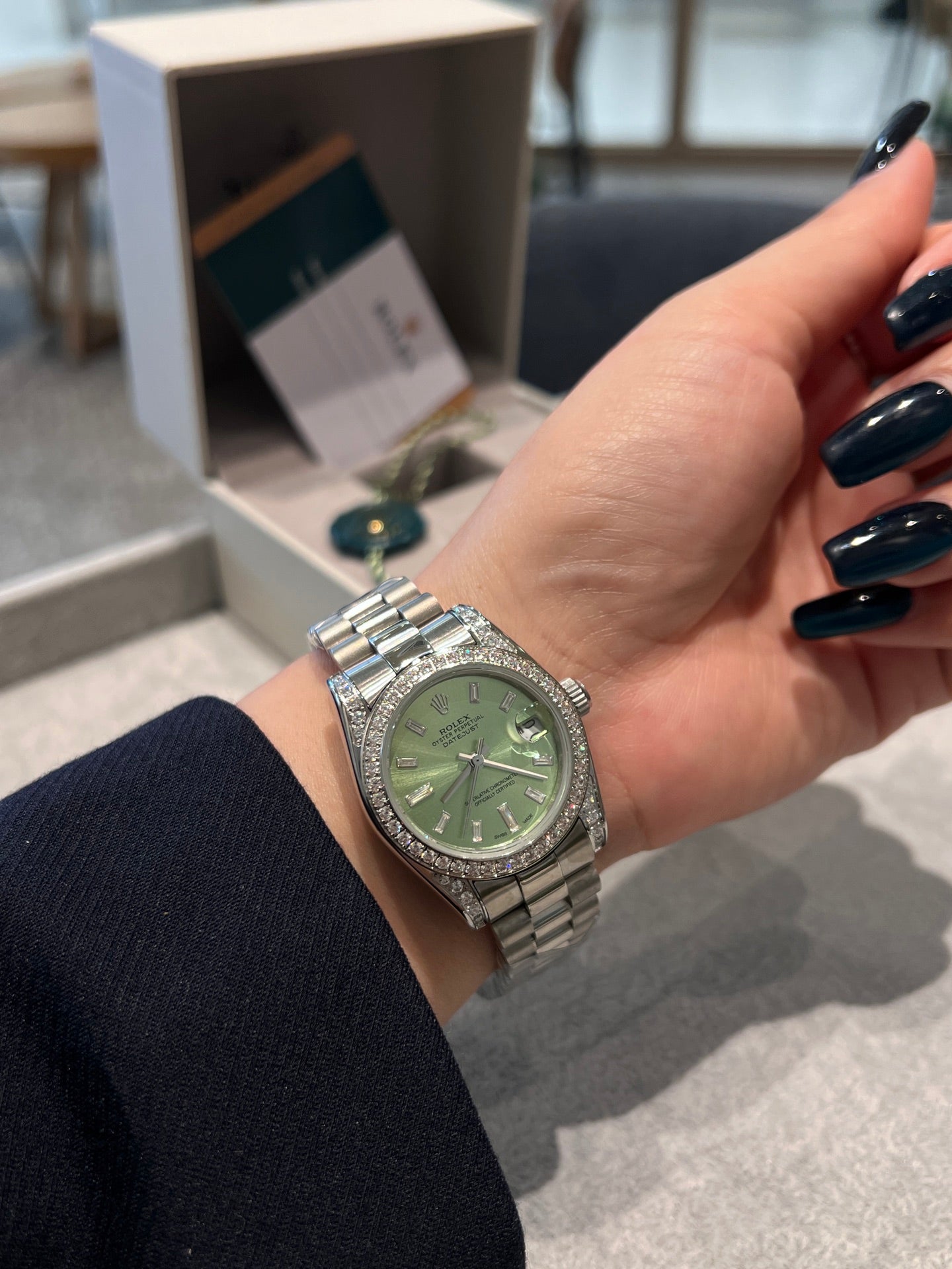 136RL26L Popular Watches