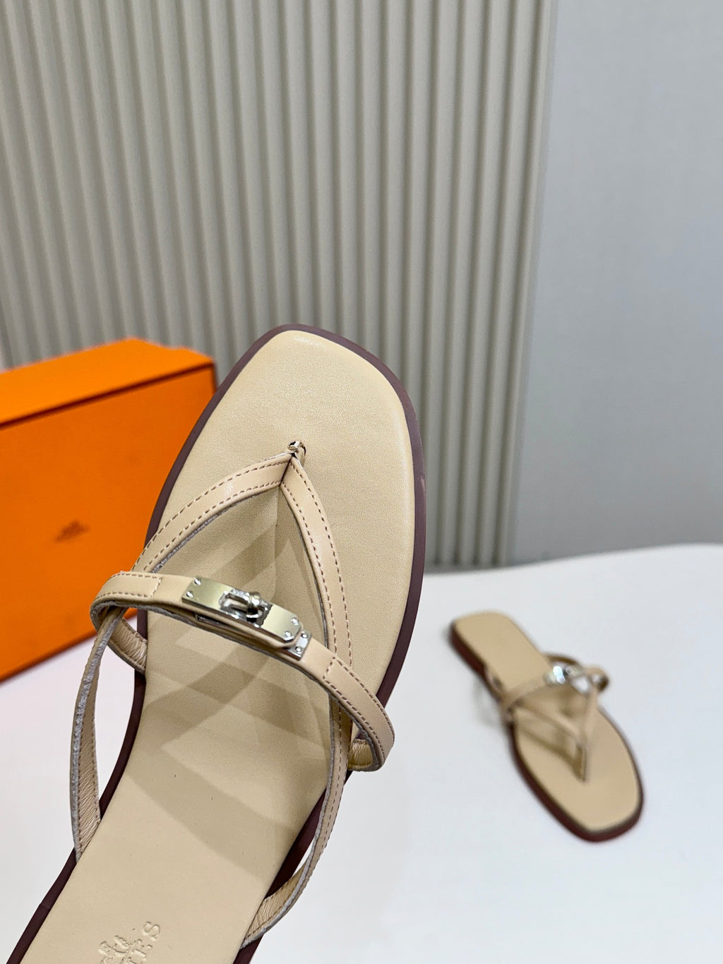 Z2X66H6 Popular high-quality leather Shoes