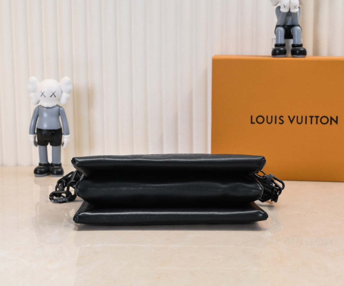 155NE17B Popular    leather bag