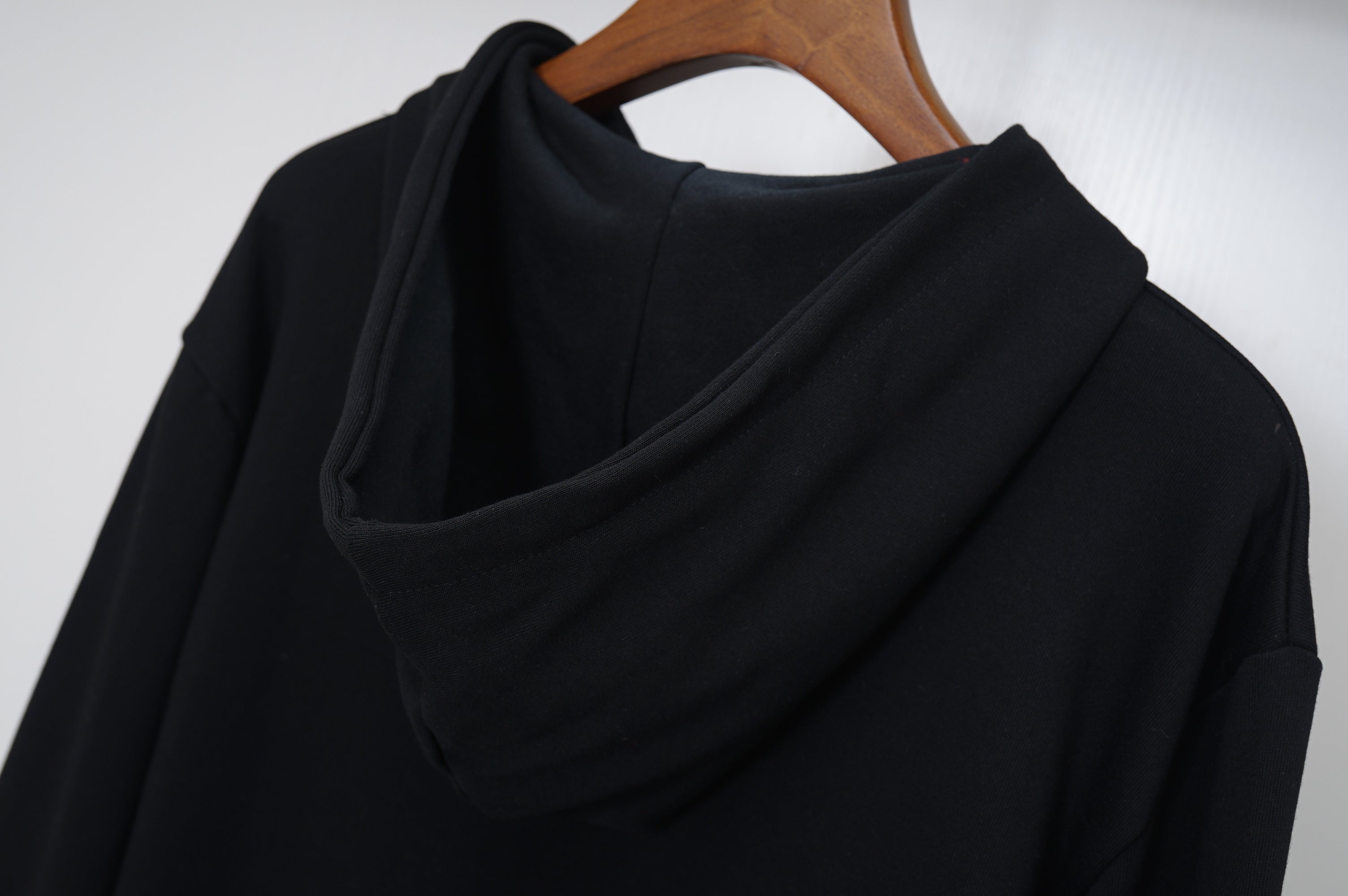 185ZE147U Popular Sweaters