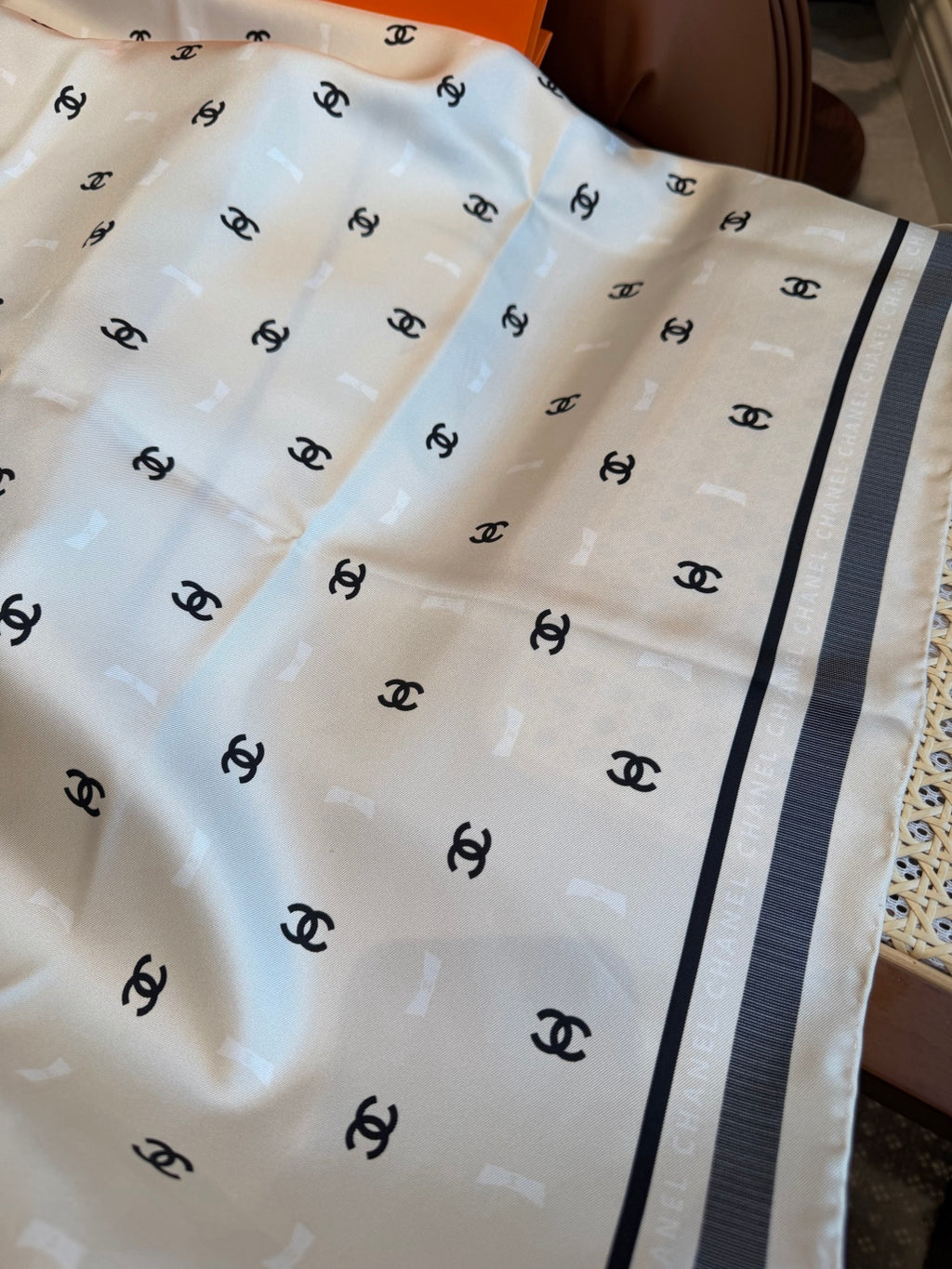 146NC15W Popular Silk Scarve