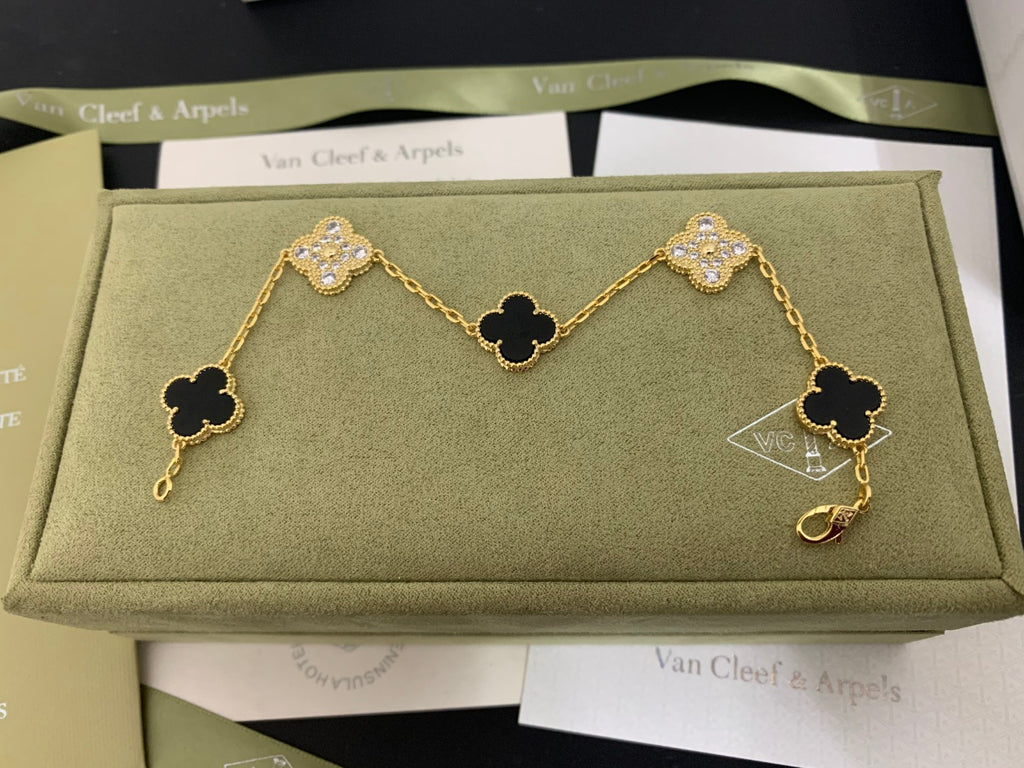 5XVA179K  Popular bracelets 5 flowers normal size1.5cm flower