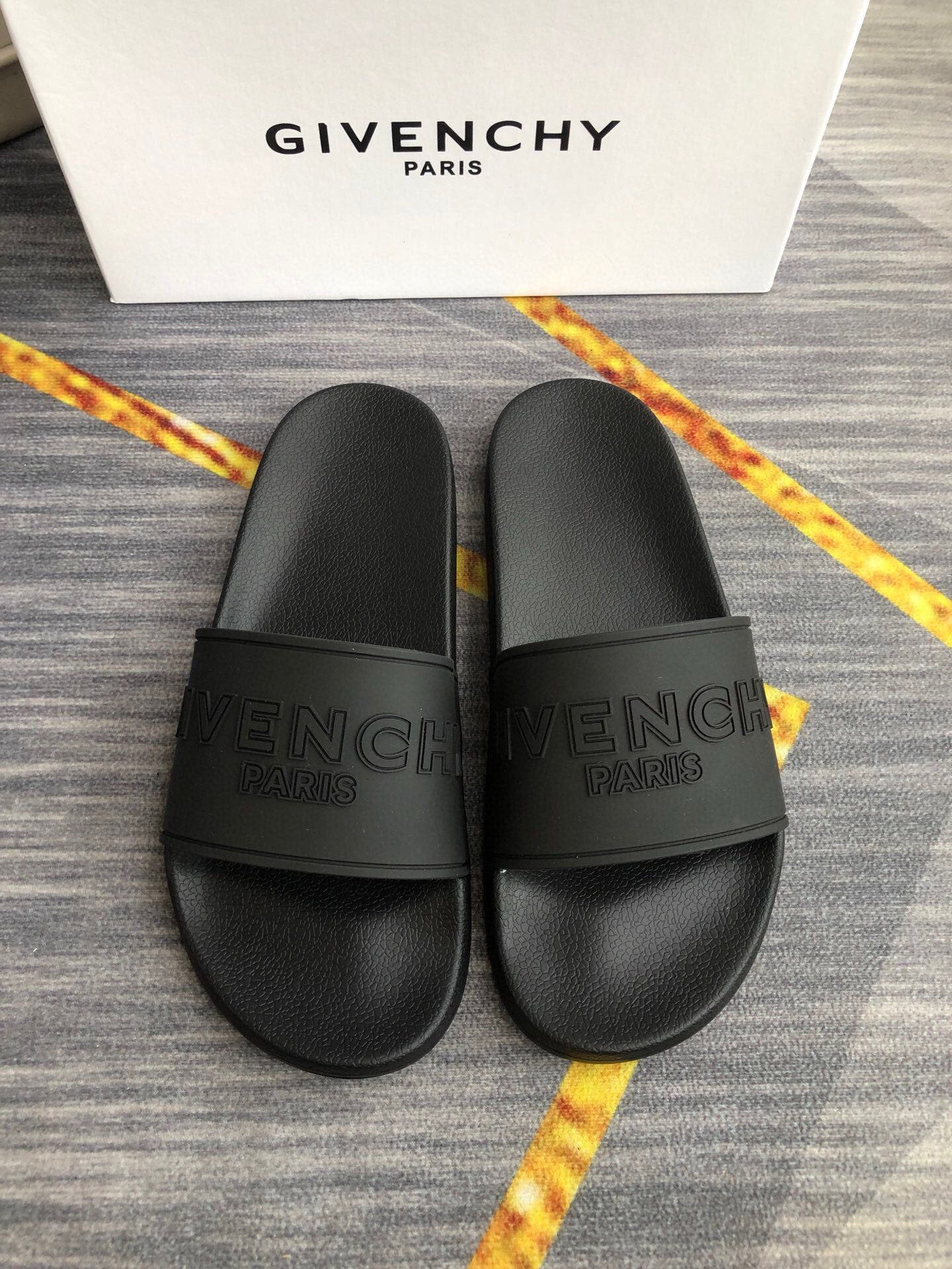 535ZGV265Z Popular Slippers