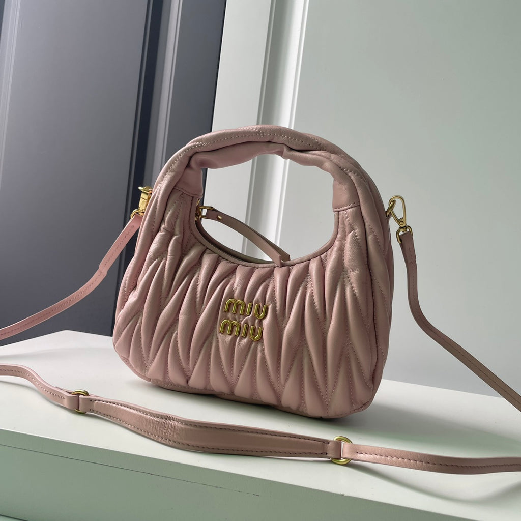 146PA116B Popular leather bag