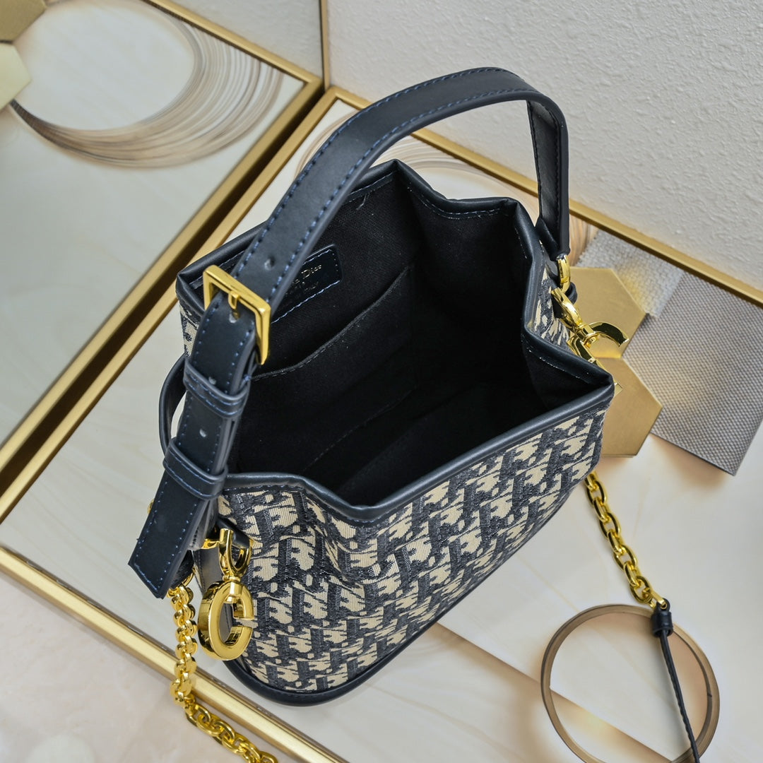 2XD370B Popular    leather bag 