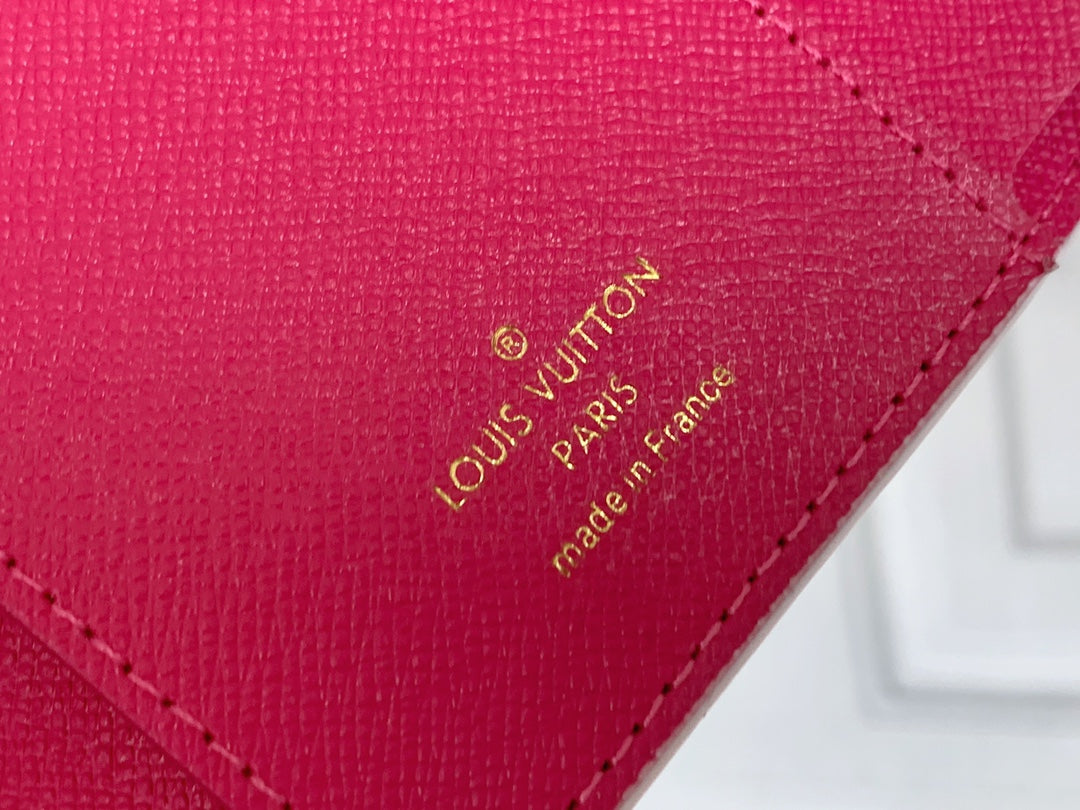 146PE54B Popular leather  Wallets