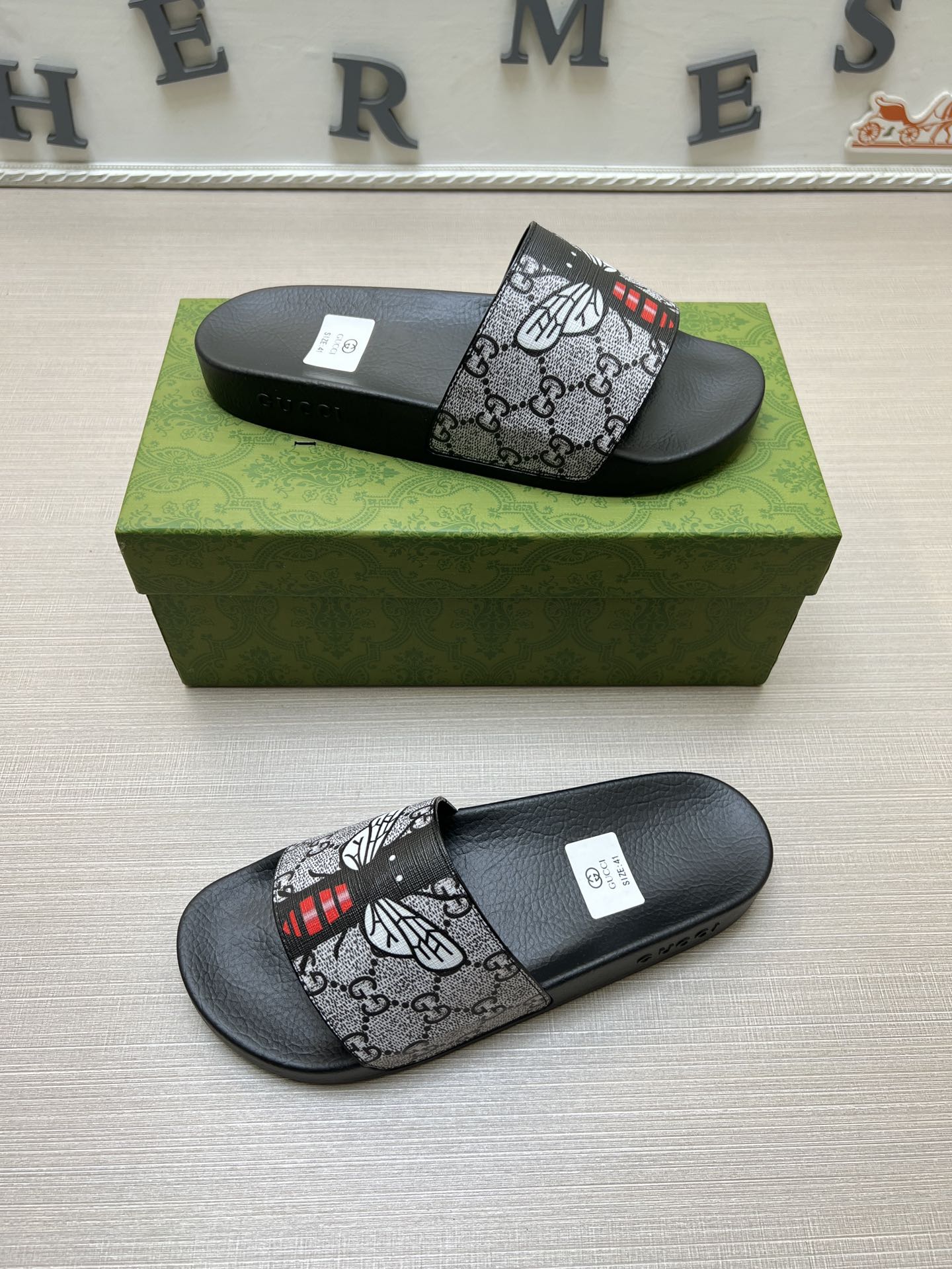 5LB235Z Popular Slippers