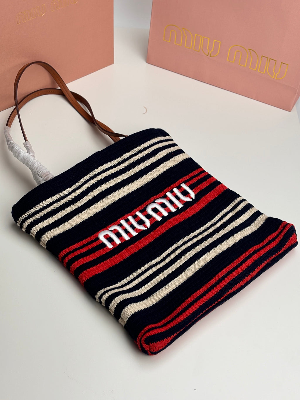1XA77B Popular   Woven Bag