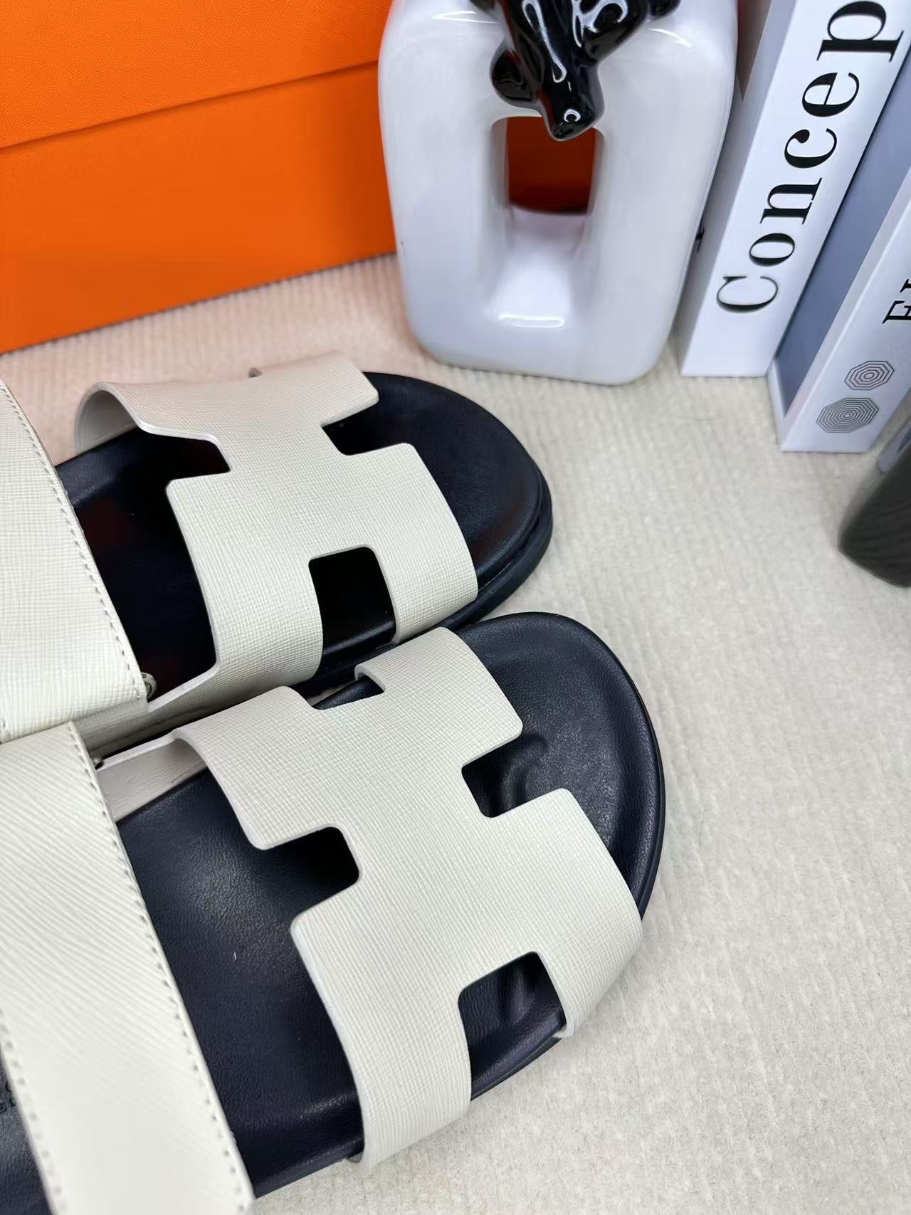 255QH28Z Popular leather shoes