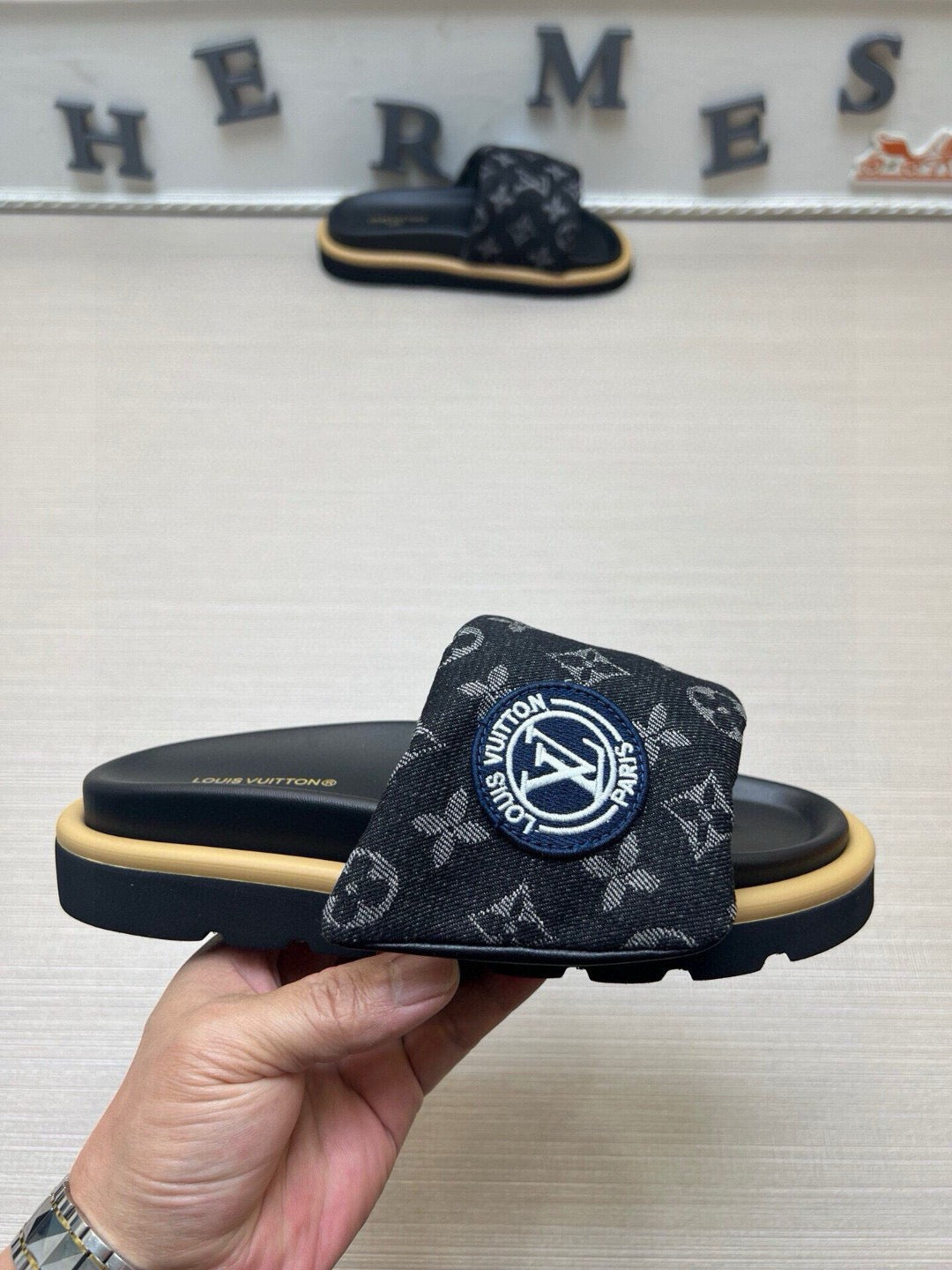 5QE7Z Popular Slippers