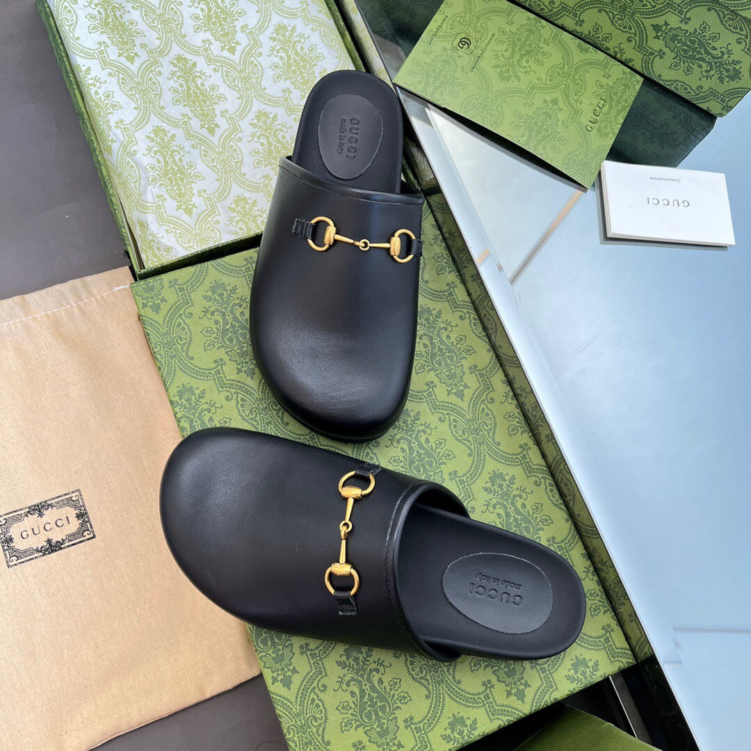2YB26Z Popular Slippers