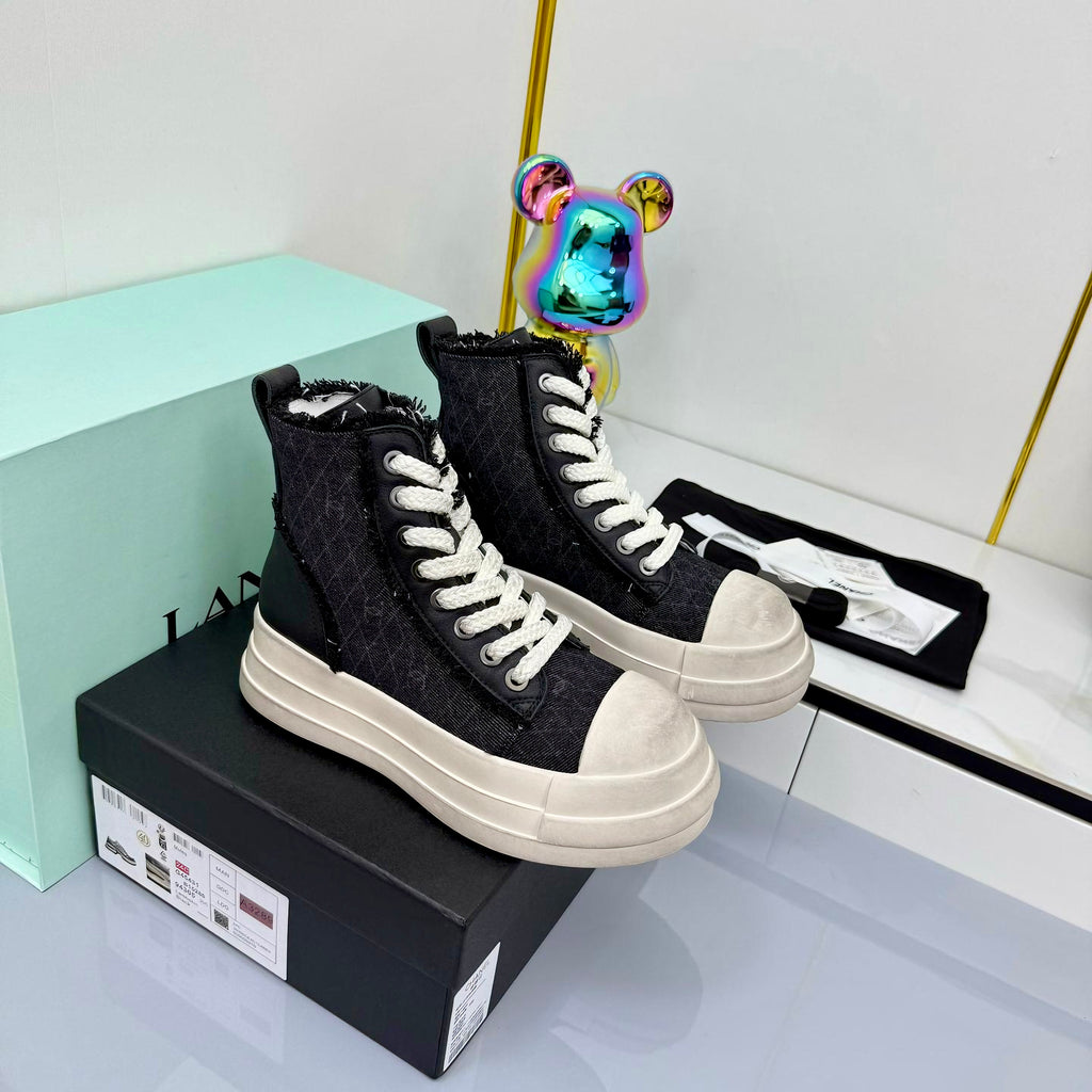 2105QC385Z Popular high-quality Boots