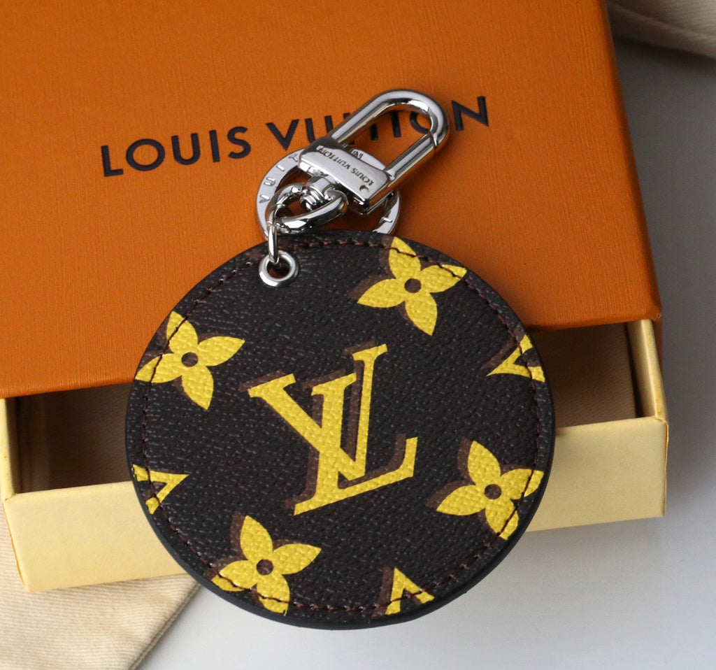35ZE90A Popular bag 's charms accessories