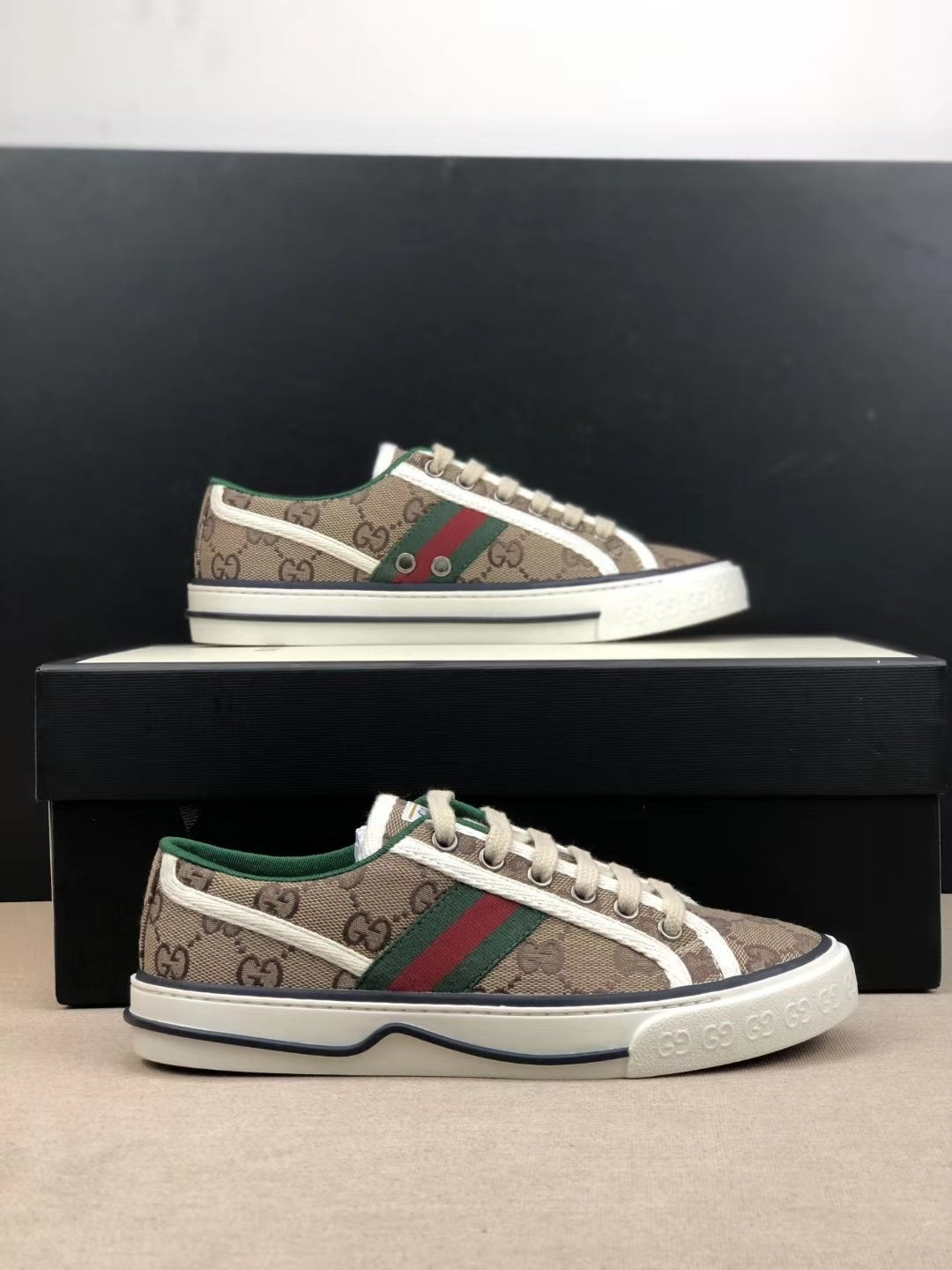 285RB8Z  Popular high-quality shoes