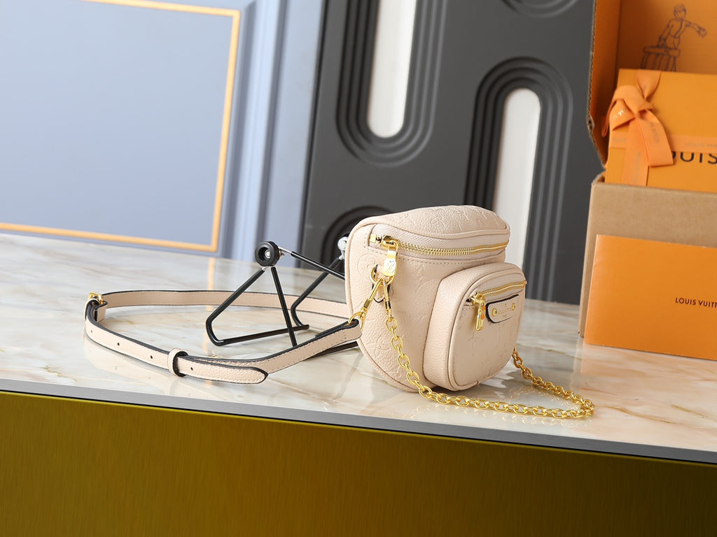 146PE71B Popular leather bag