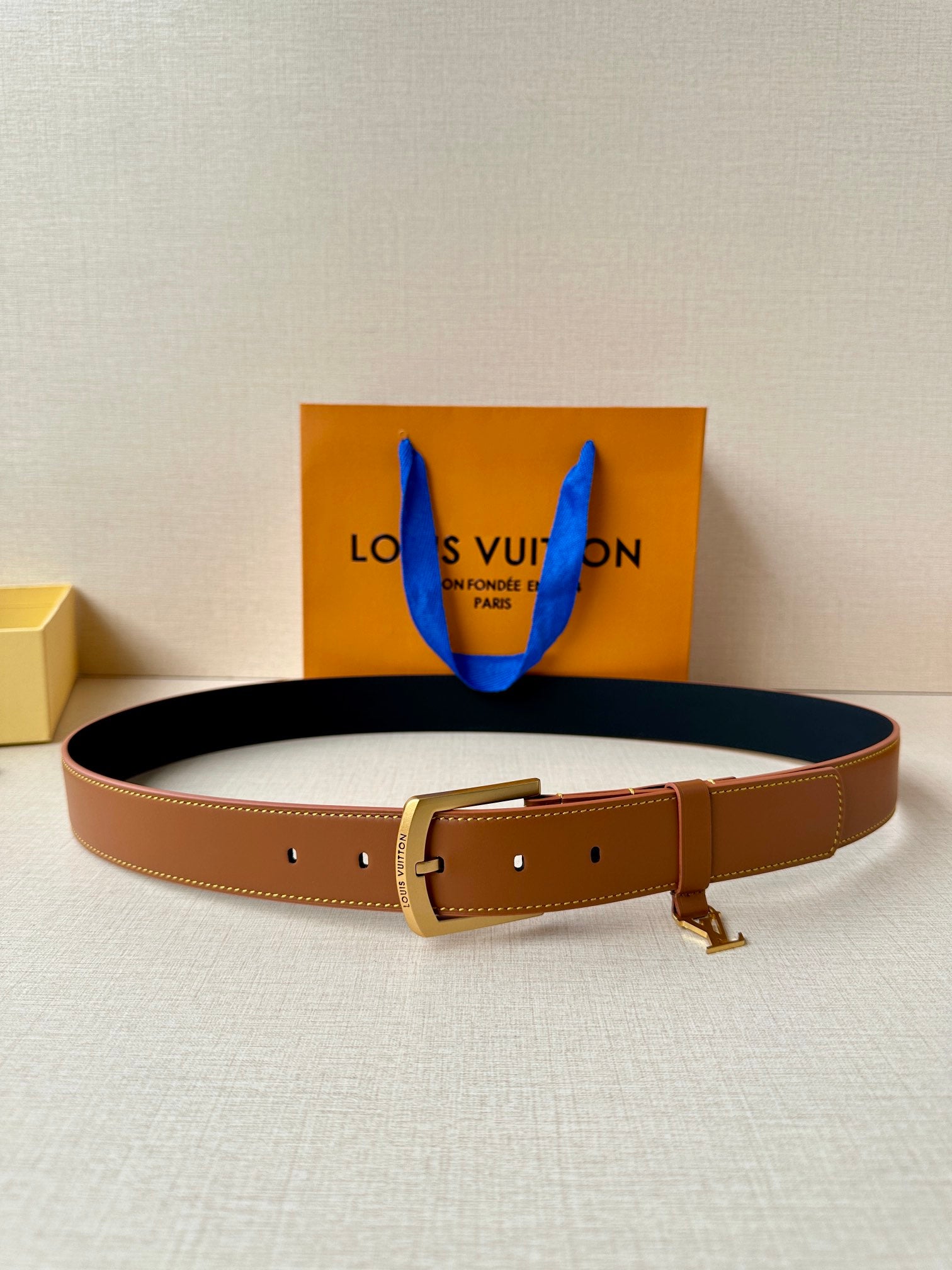 1WE160P Popular High quality belt With full package