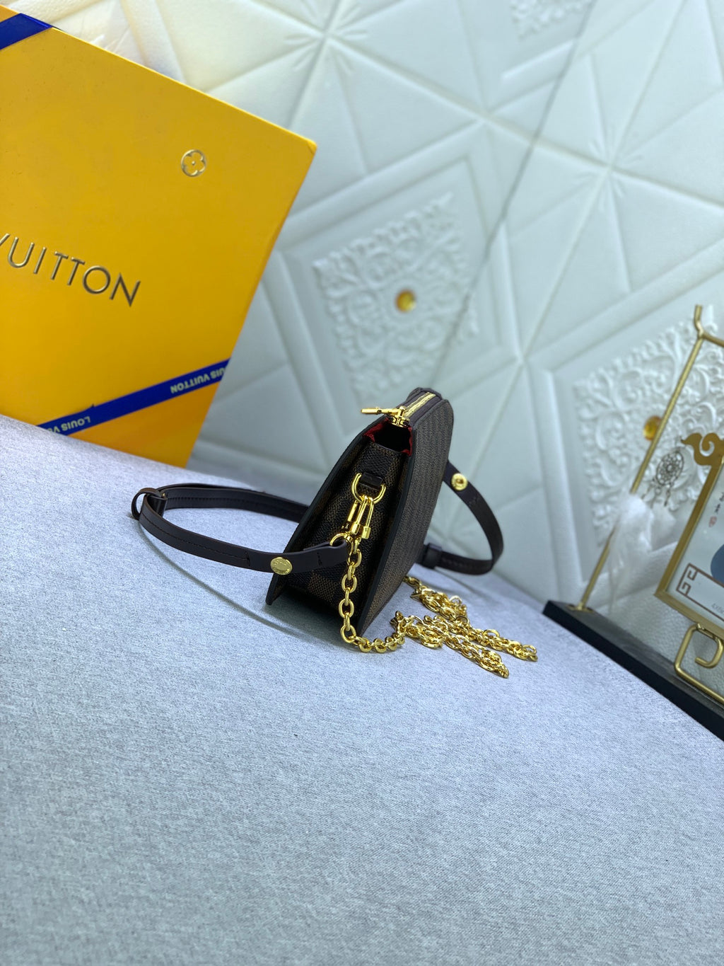 1XE275B Popular  leather bag 