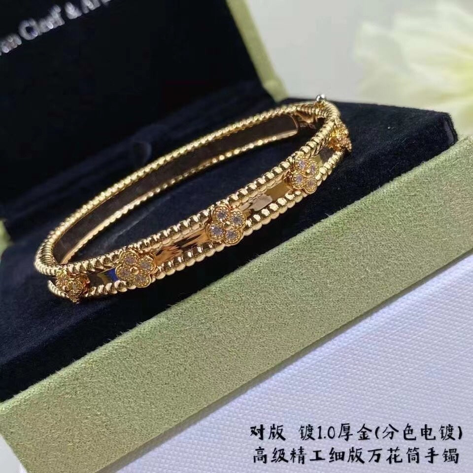 55QVC81K  Popular Bracelets