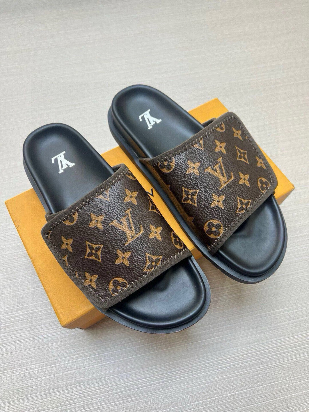 5QE5Z Popular Slippers
