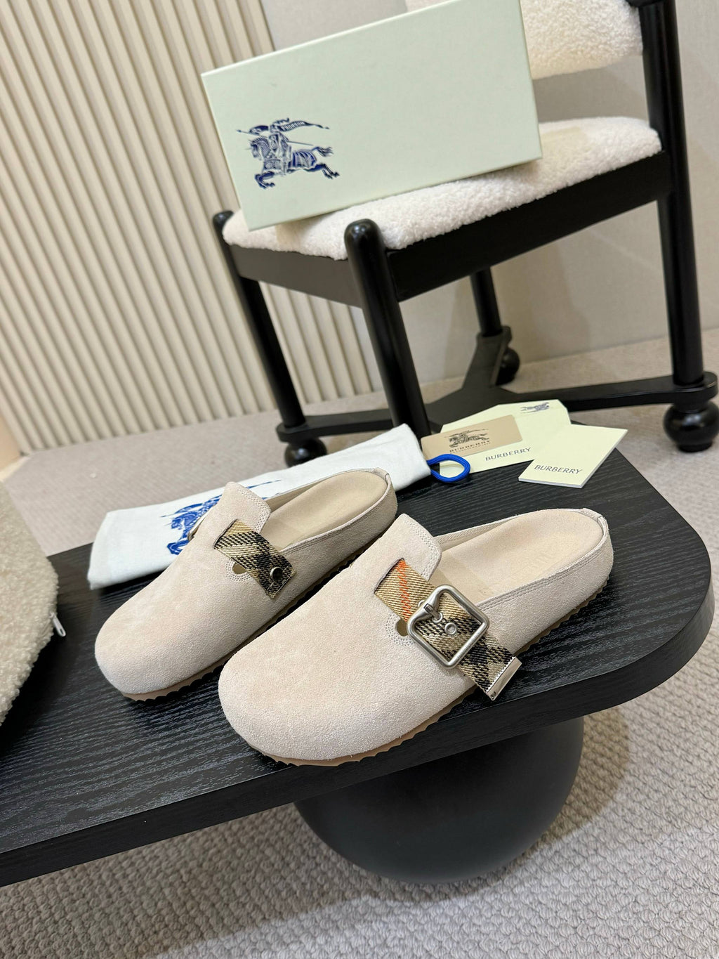 2105QR242Z Popular high-quality  Shoes