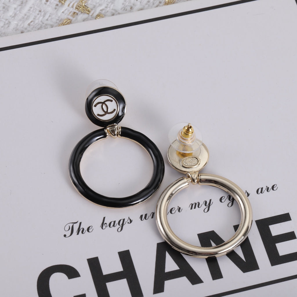 14C307E Popular Earrings
