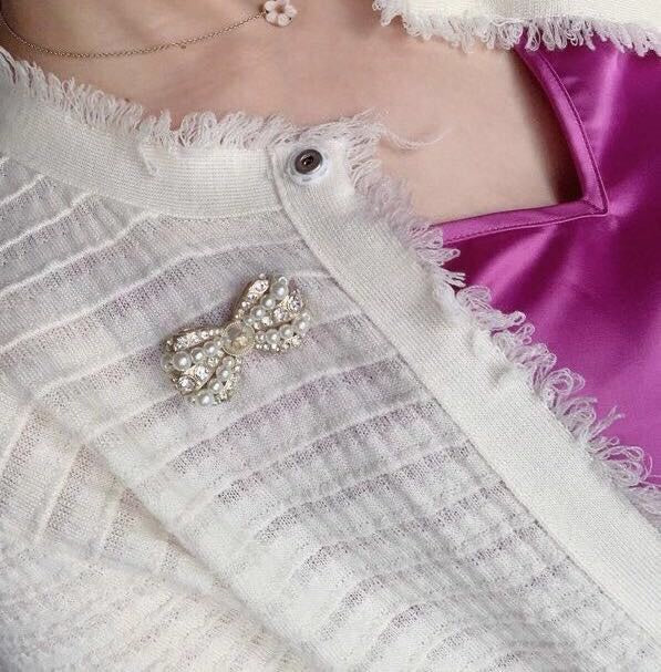 14C228X  Popular Brooch