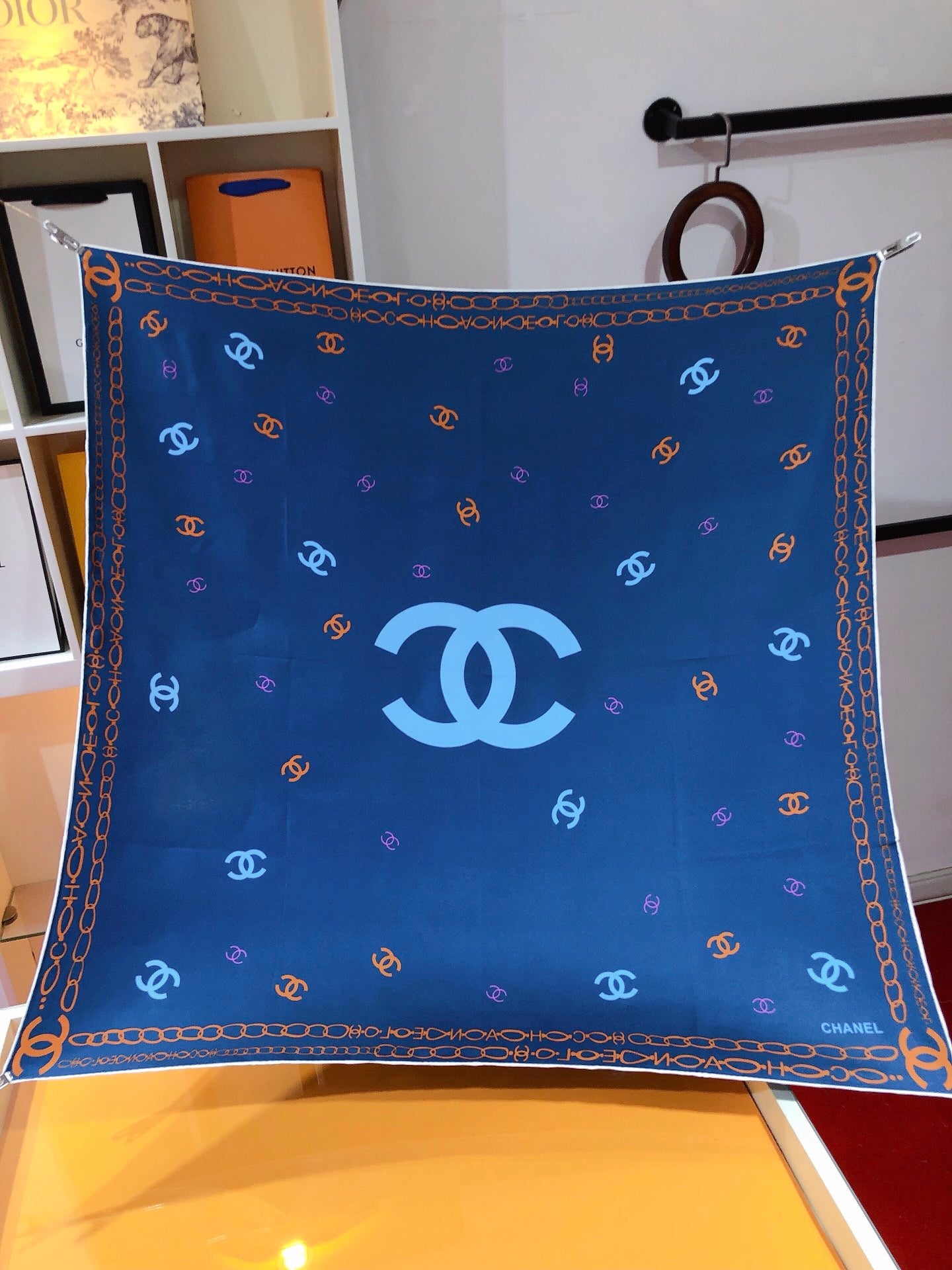146NCC13W Popular Silk Scarve