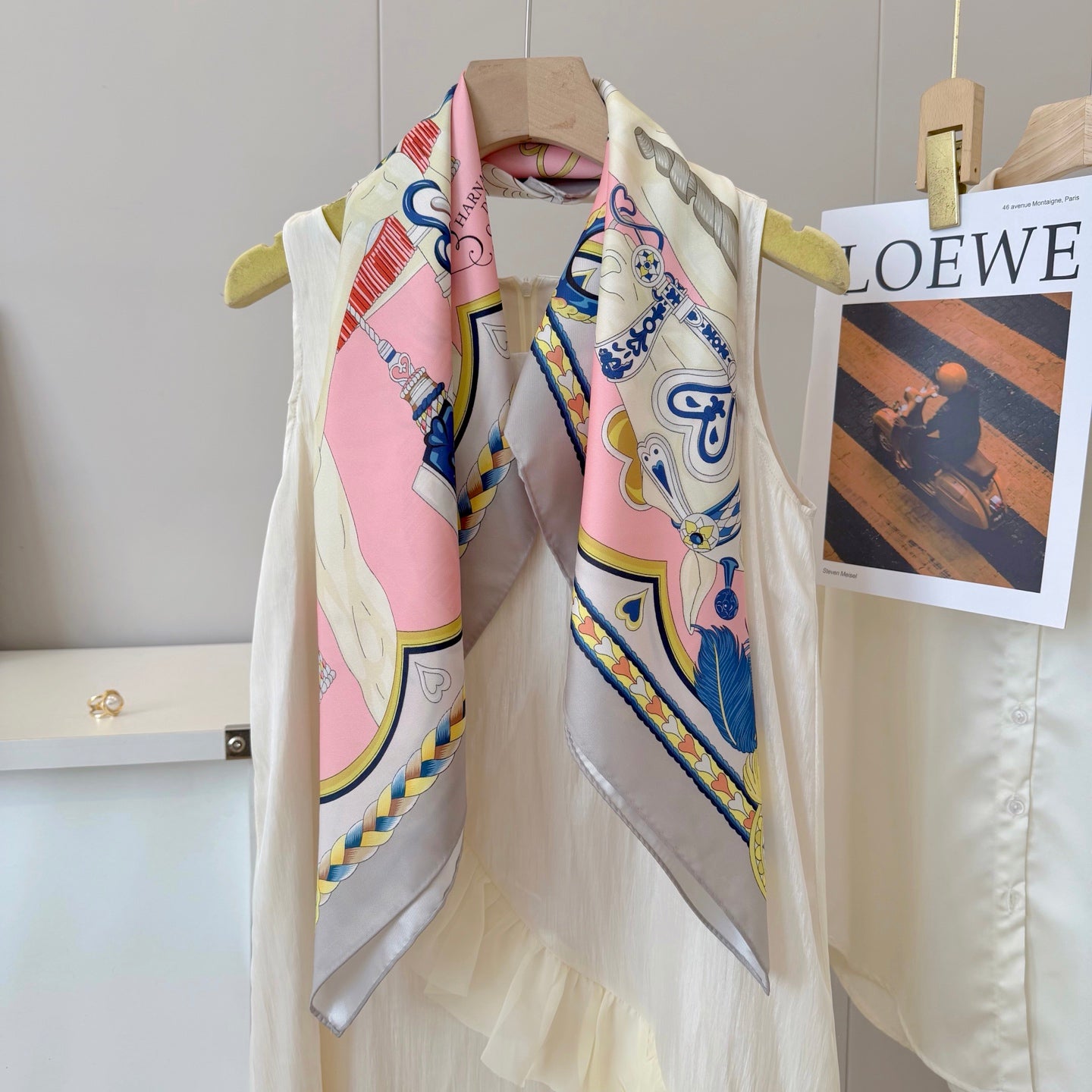 136NH9W Popular Silk Scarve