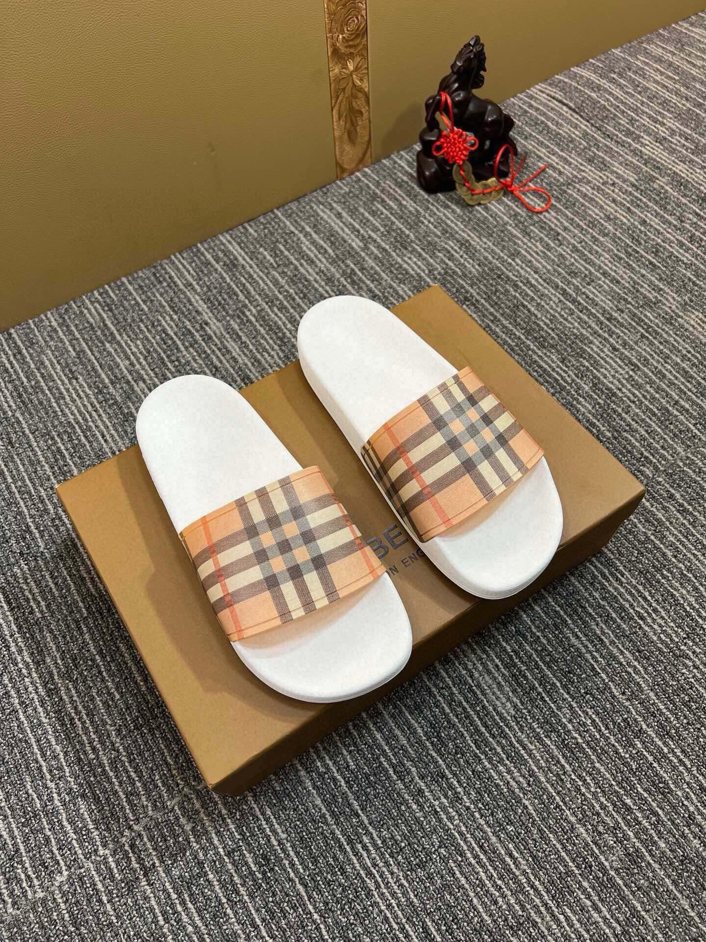 535ZR260Z Popular Slippers
